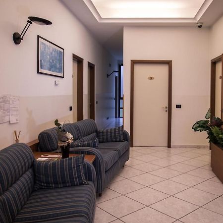 Alloggi Vitale Cesano Maderno Εξωτερικό φωτογραφία